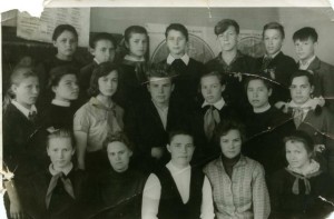 Выпускники  восьмилетней школы №8 1965 год.